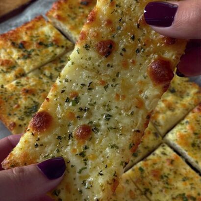 Thumbnail for Easy Cheesy Garlic Bread