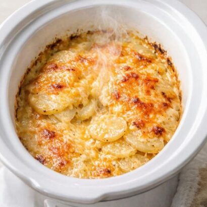 Thumbnail for 4-Ingredient Cheesy Scalloped Potatoes