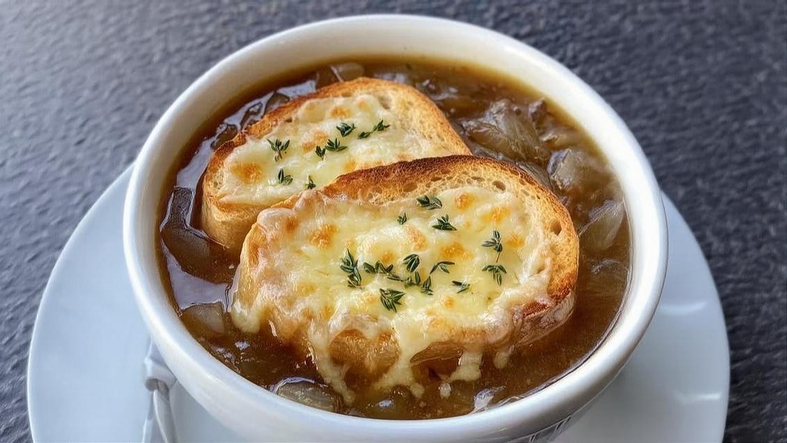 Thumbnail for Easy French Onion Soup
