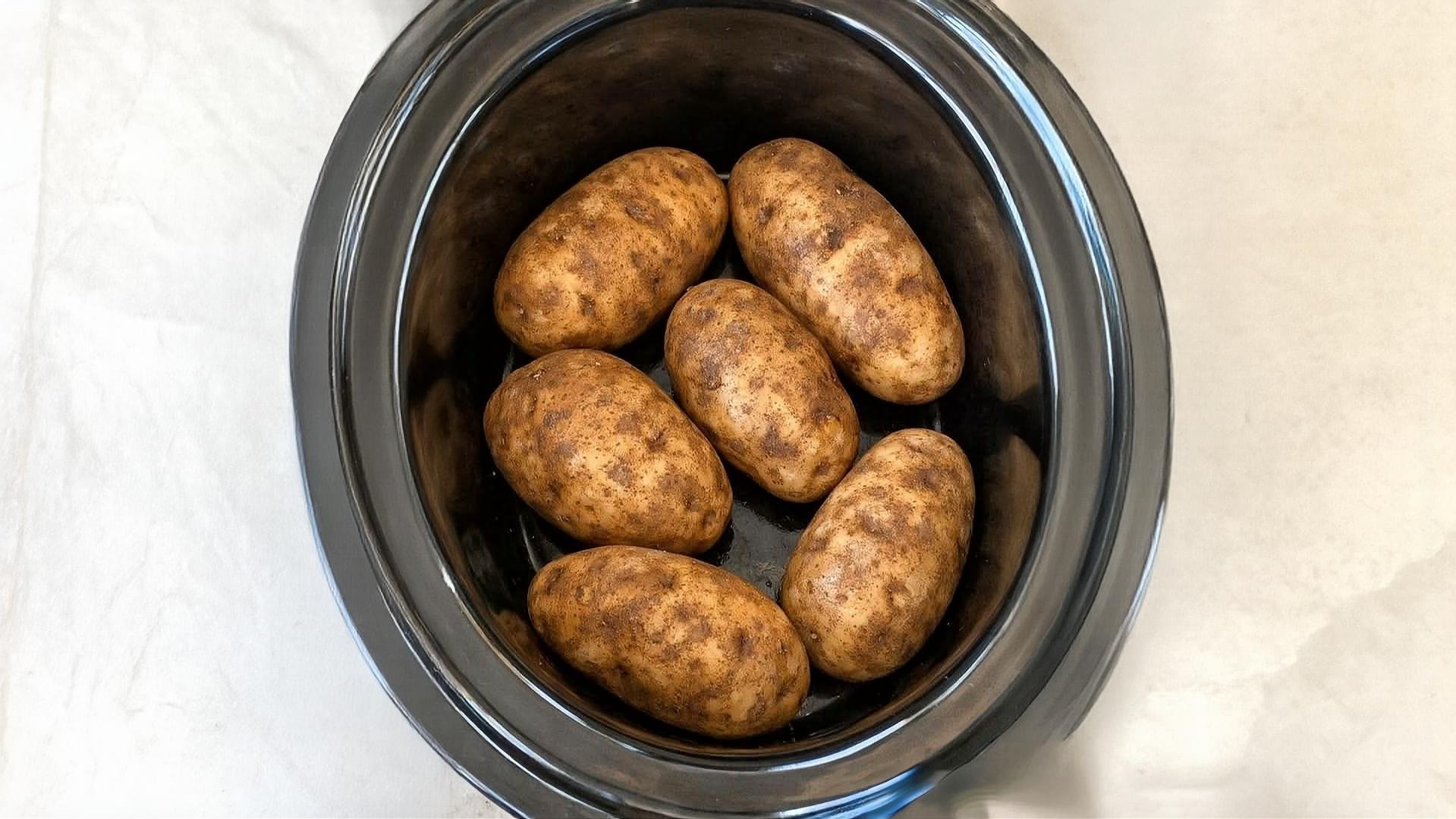 Thumbnail for Slow Cooker 4-Ingredient Flag Day Potatoes