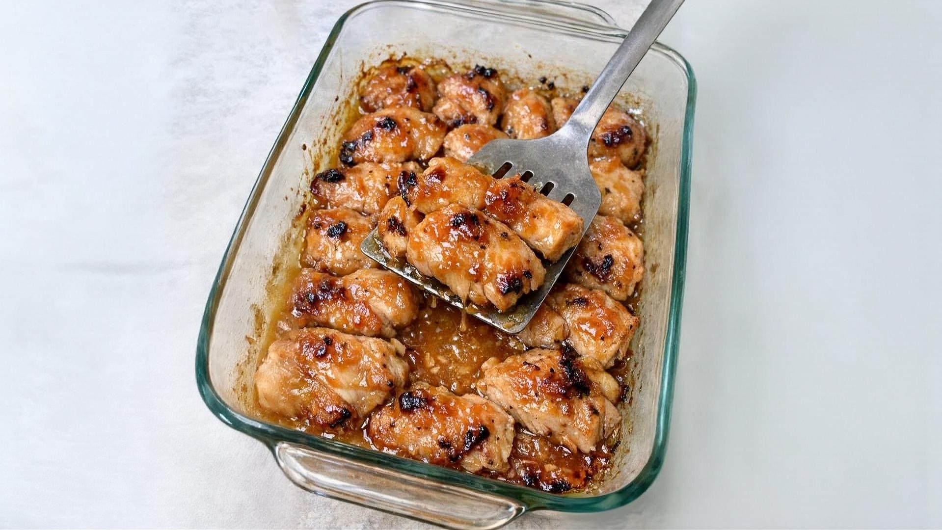 Thumbnail for Oven-Baked 4-Ingredient Chicken Martinique