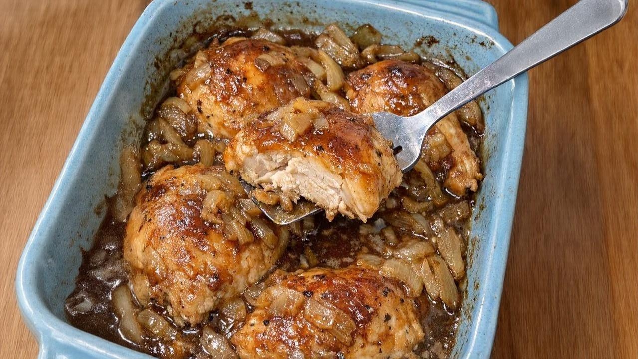 Thumbnail for Oven-Baked 4-Ingredient Chicken Commodore
