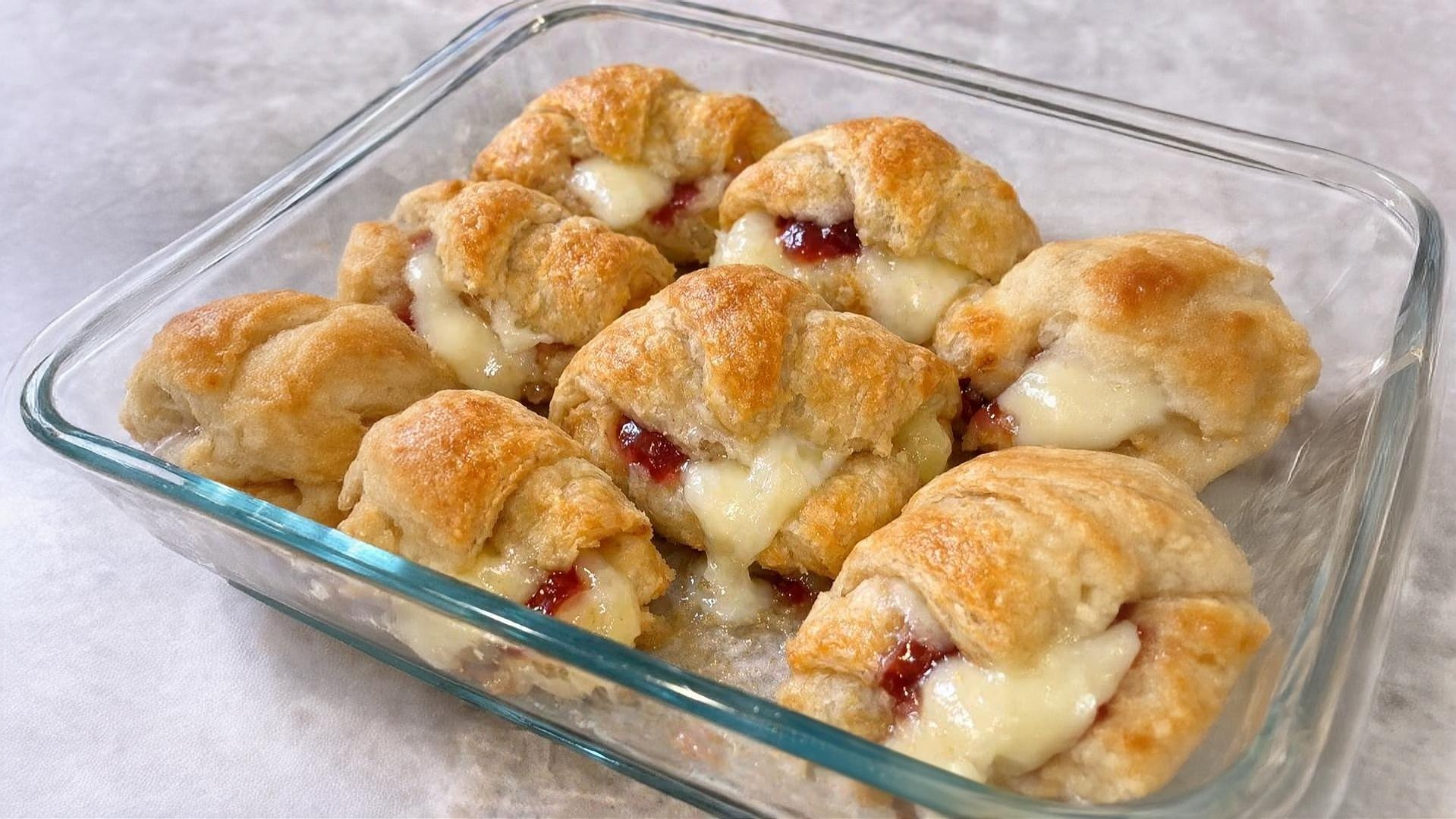 Thumbnail for Oven-Baked 3-Ingredient Crescent Brie Bites