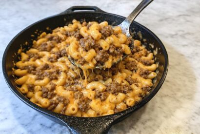 Thumbnail for Oven-Baked 4-Ingredient Hamburger Helper Copycat